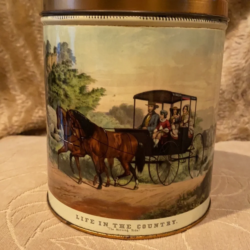 ~Decoware~ Vintage “Curry & Ives” Tins (Set of 2)